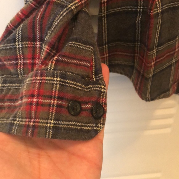 XL Eddie Bauer grey & red flannel button down - Picture 6 of 9